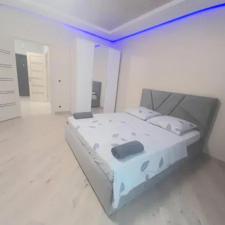Graf Apartnents1 *